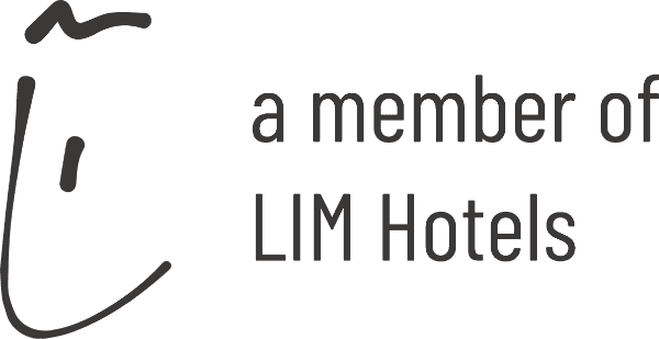 Small Hotel Luxury logo