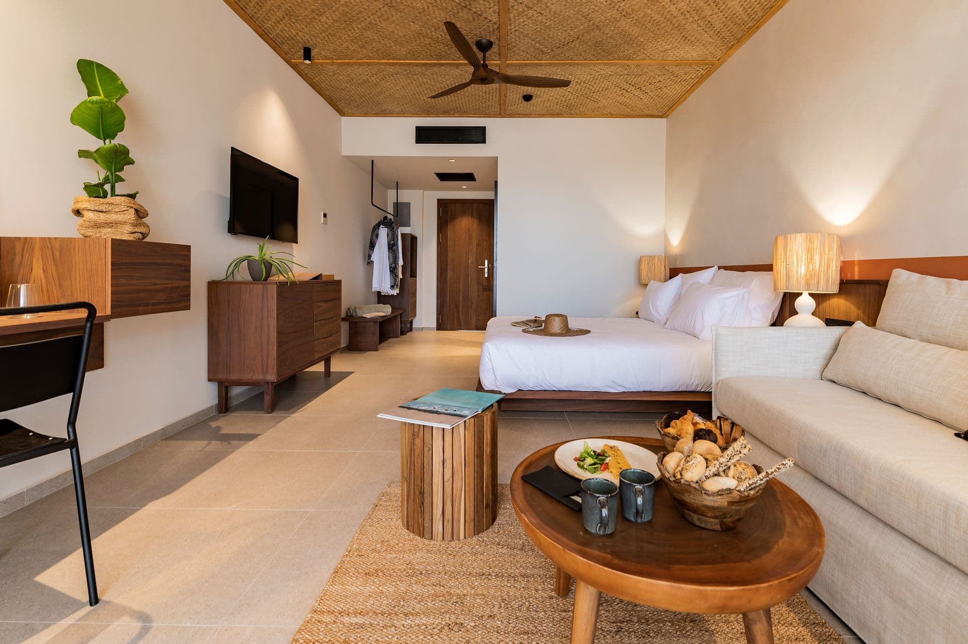 Premium Aqua View with Private Pool - Photo 1